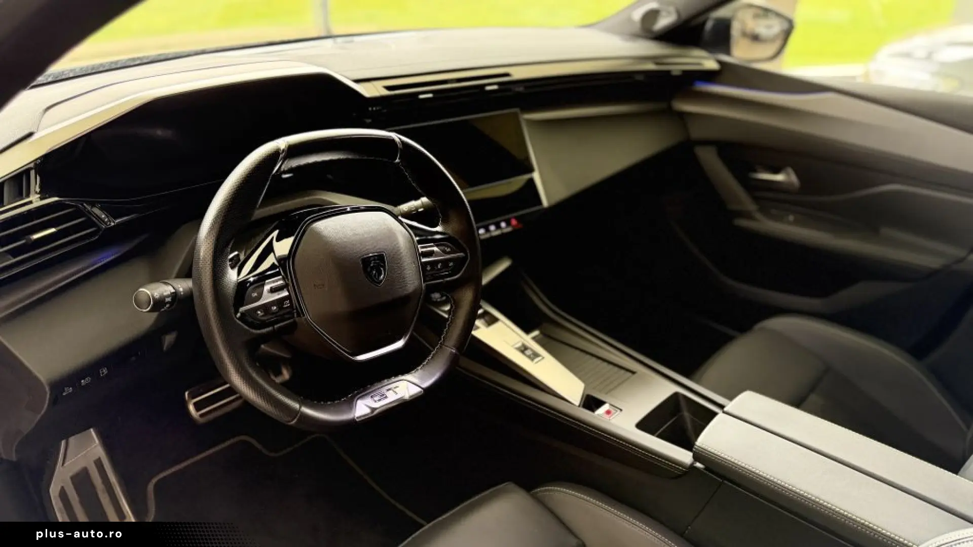 PEUGEOT 408 Hybrid 225 e-EAT8 GT