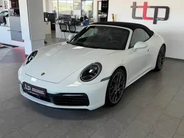 PORSCHE 992 Cabrio 4
