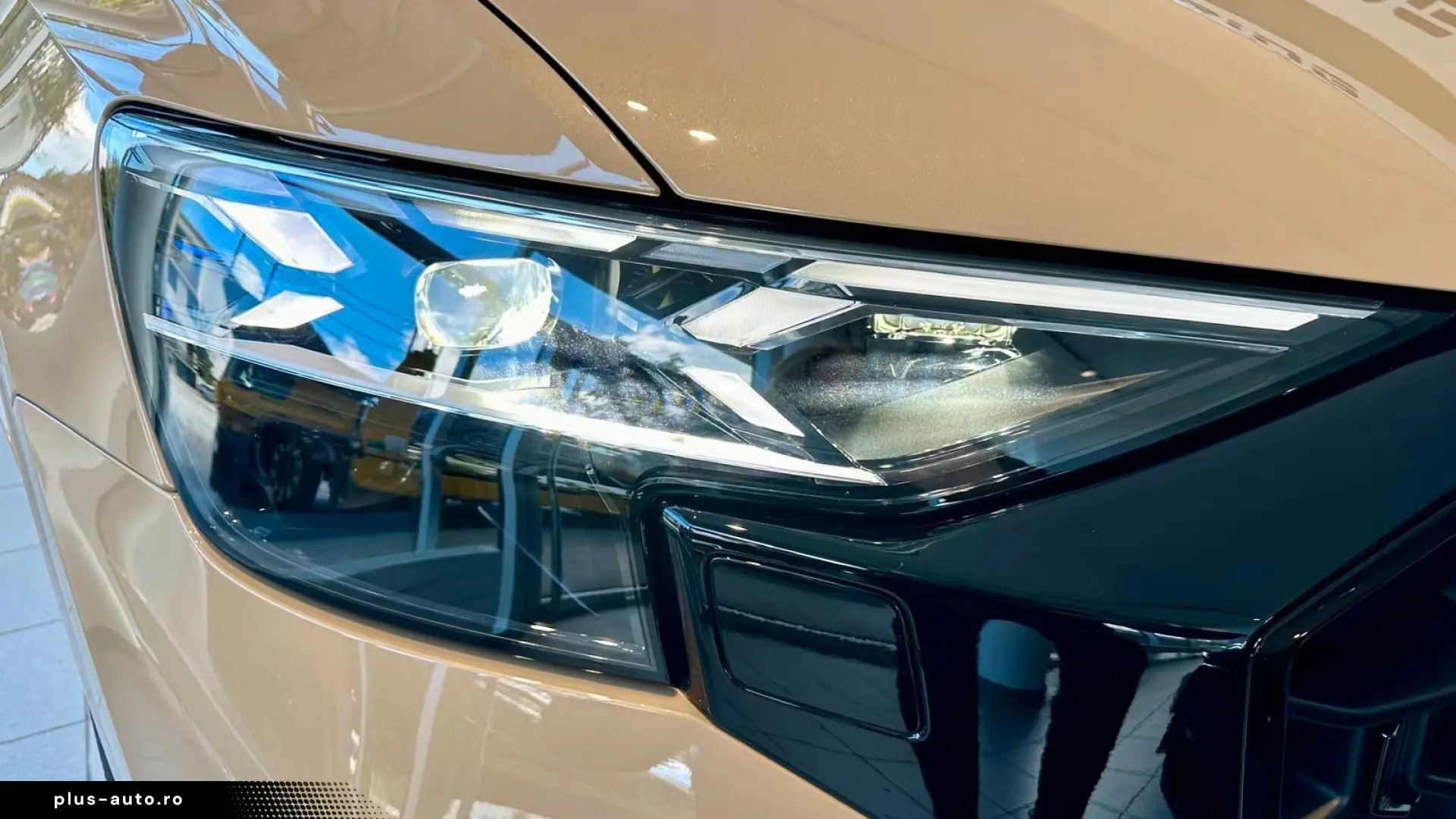 Audi Q8 50TDI Facelift MY26 gold-sw SLine Mtx Pan 23