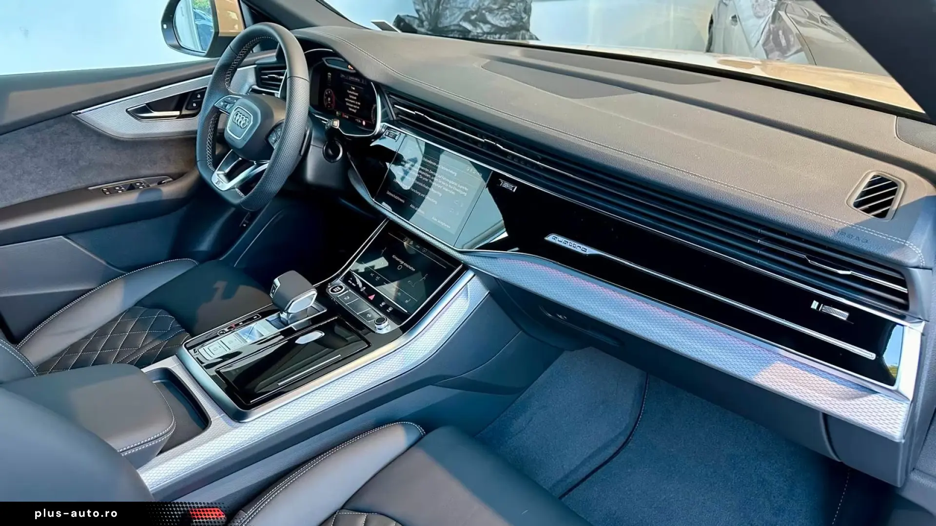 Audi Q8 50TDI Facelift MY26 gold-sw SLine Mtx Pan 23