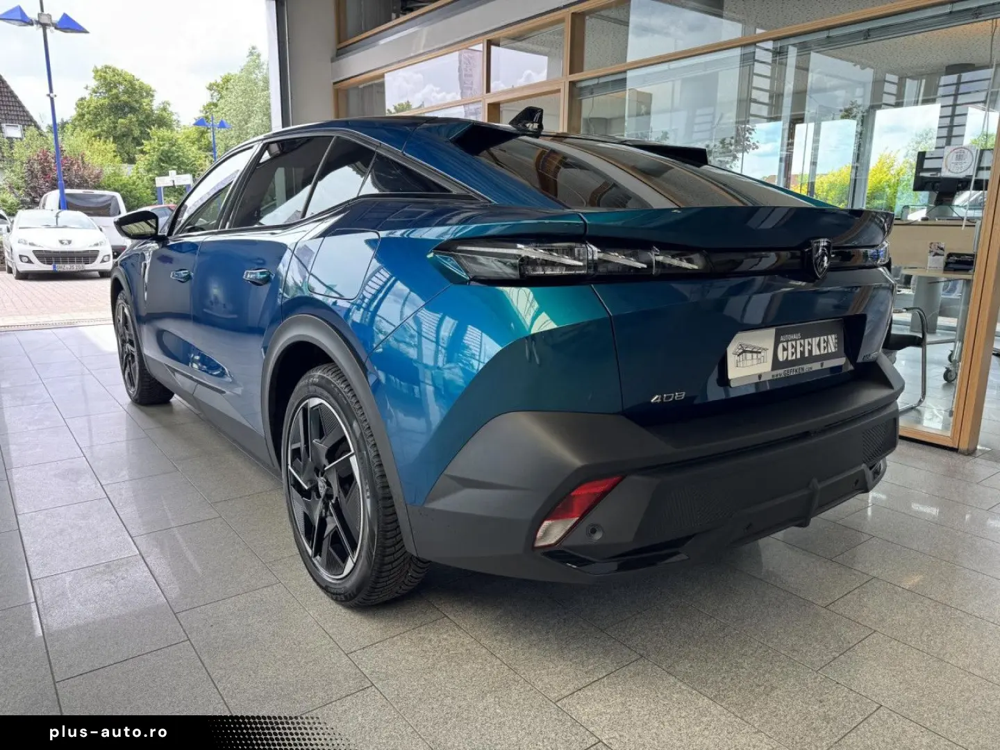 PEUGEOT 408 Plug-In Hybrid 225 GT