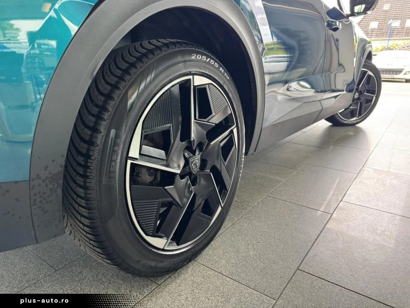 PEUGEOT 408 Plug-In Hybrid 225 GT