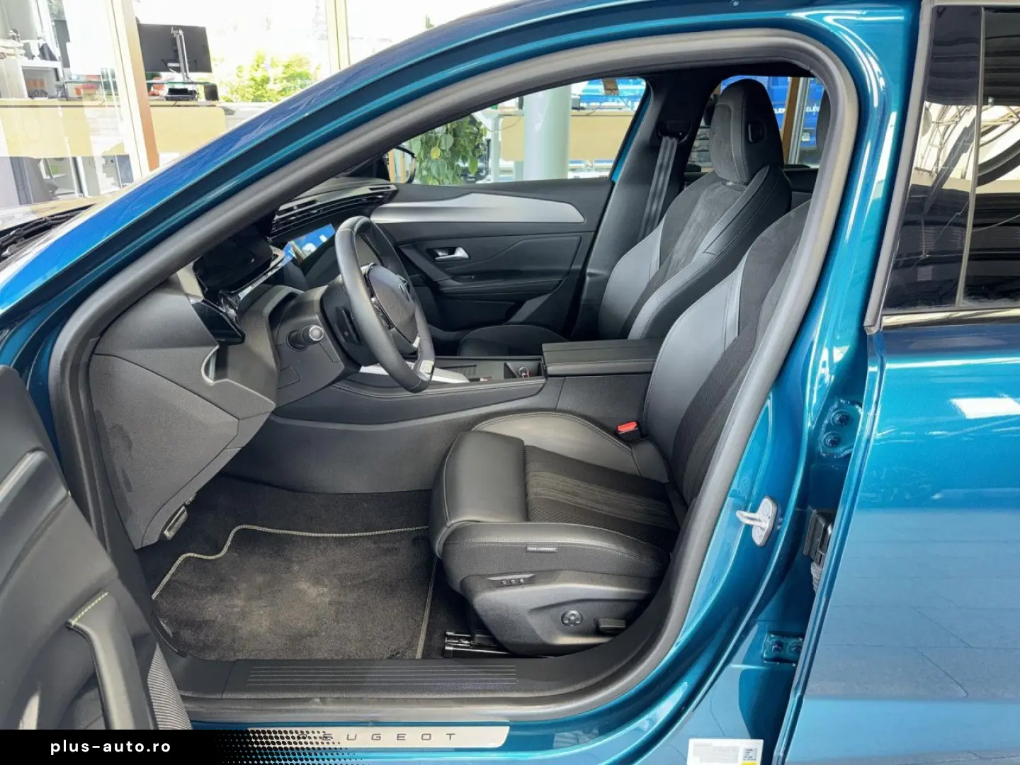 PEUGEOT 408 Plug-In Hybrid 225 GT