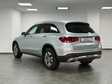 MERCEDES-BENZ GLC 220d 4MATIC LED KAMERA SHZ DISTR N…