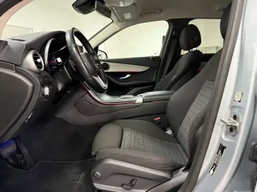 MERCEDES-BENZ GLC 220d 4MATIC LED KAMERA SHZ DISTR N…