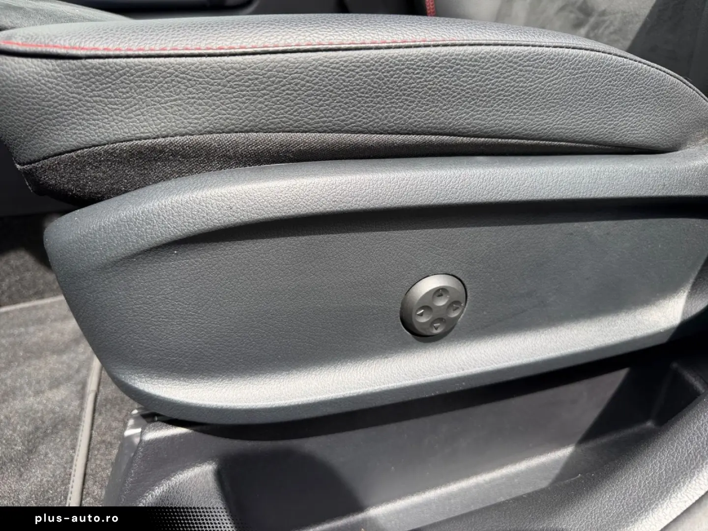 MERCEDES-BENZ GLA 250 e AMG DISTRON MULTIBEAM MEMORY&hellip;