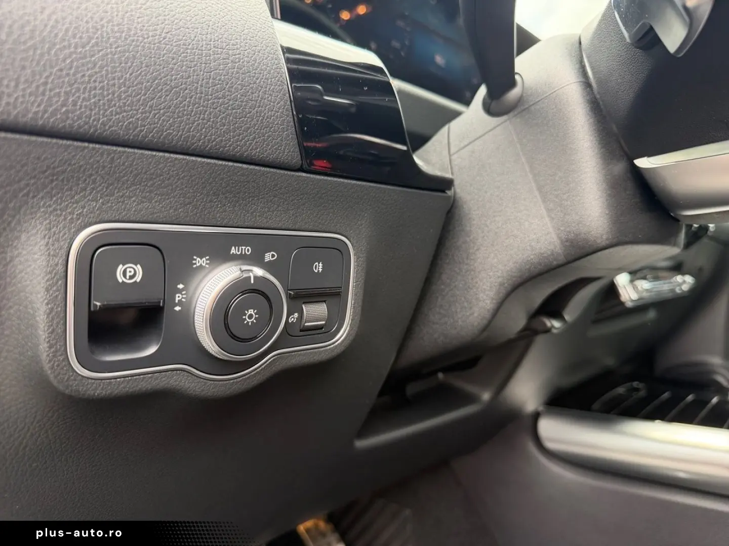 MERCEDES-BENZ GLA 250 e AMG DISTRON MULTIBEAM MEMORY&hellip;
