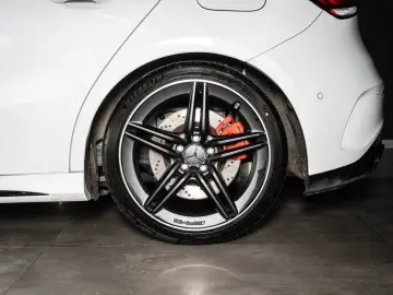 MERCEDES-BENZ AMG A45 S 4Matic  AMG TRACK BURMESTER