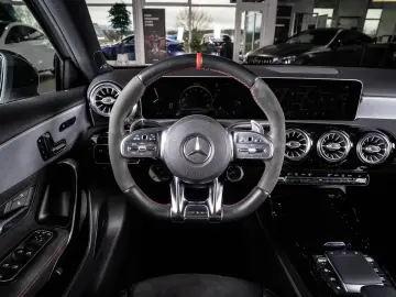 MERCEDES-BENZ AMG A45 S 4Matic  AMG TRACK BURMESTER