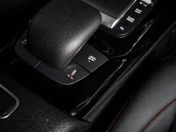 MERCEDES-BENZ AMG A45 S 4Matic  AMG TRACK BURMESTER