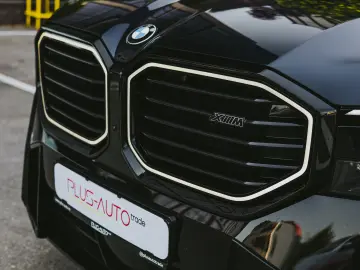 BMW XM