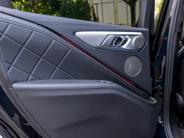 BMW XM
