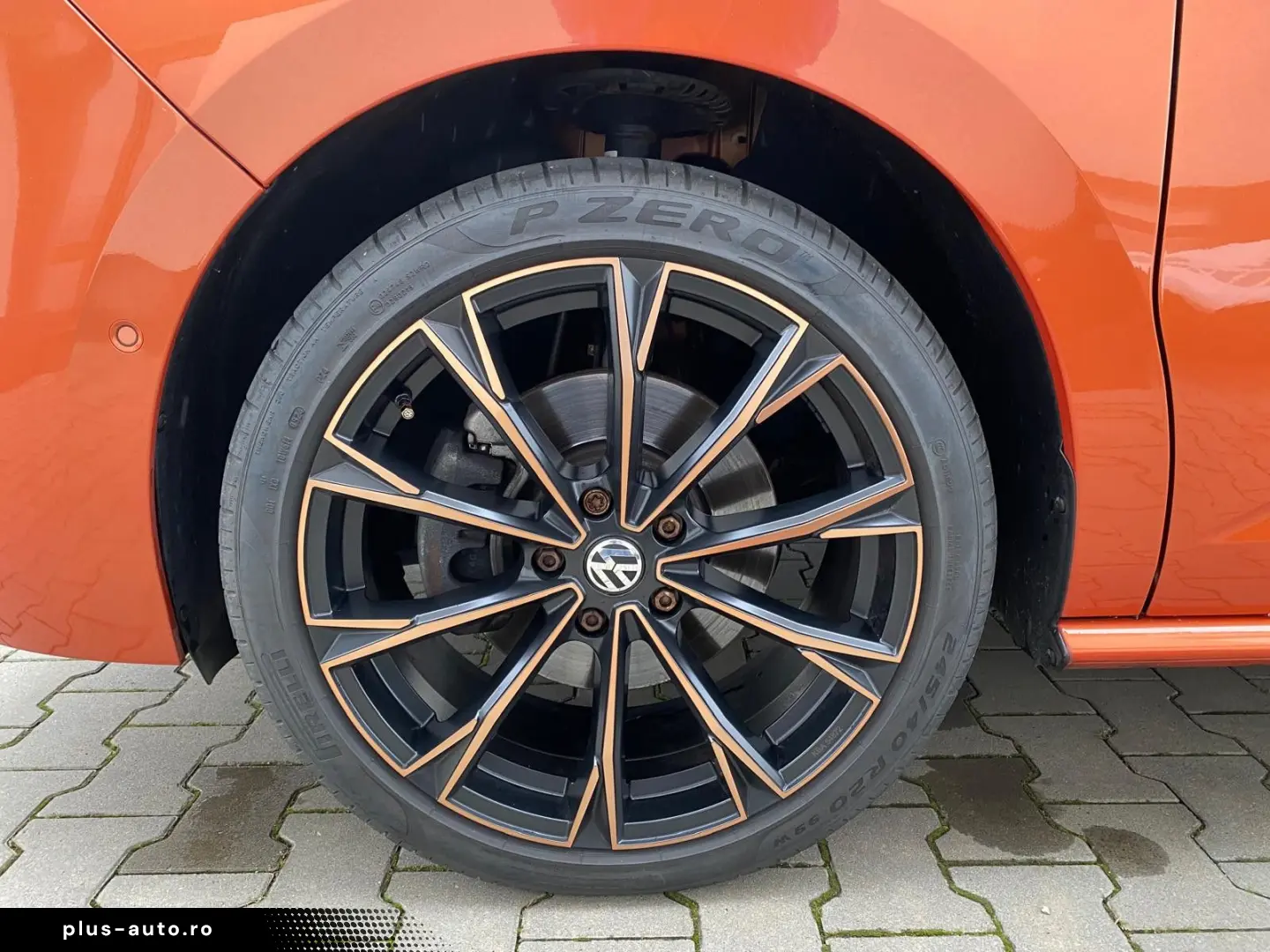 VW T7 Multivan Style 7 Sitze Head-Up Leder Pano