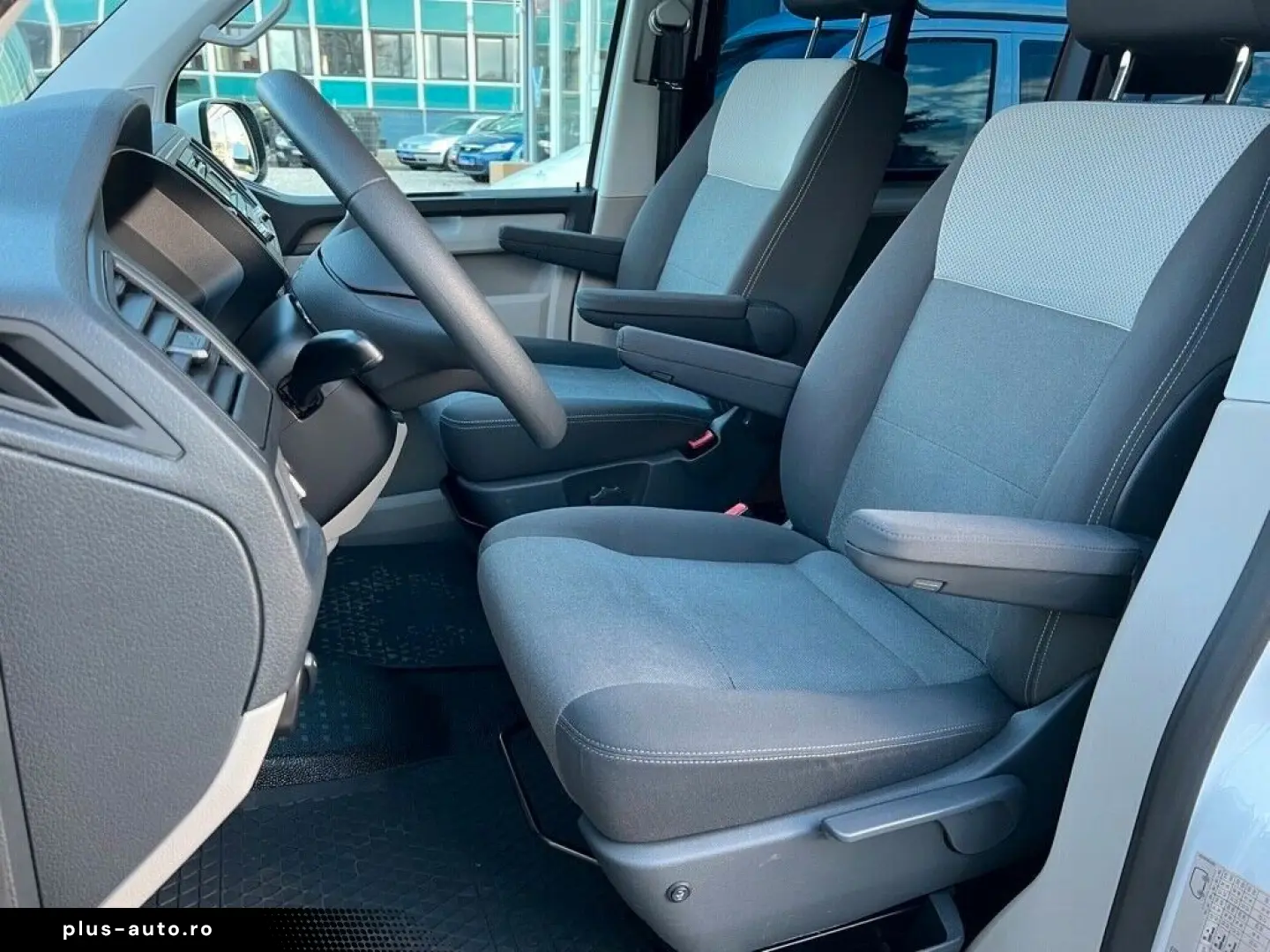 VW T6.1 AUTOM. CAMPER AUFSTELLDACH MULTIVAN-SITZGR.