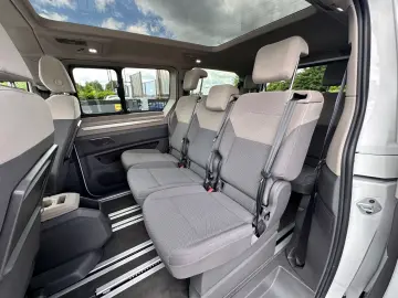 VW T7 Multivan Edition LÜ Navi HuD Pano AHK ACC H&K