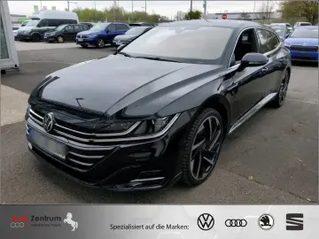 VW Arteon Shoot Brake 2.0TDI 4M R-Line CarPlay PANO