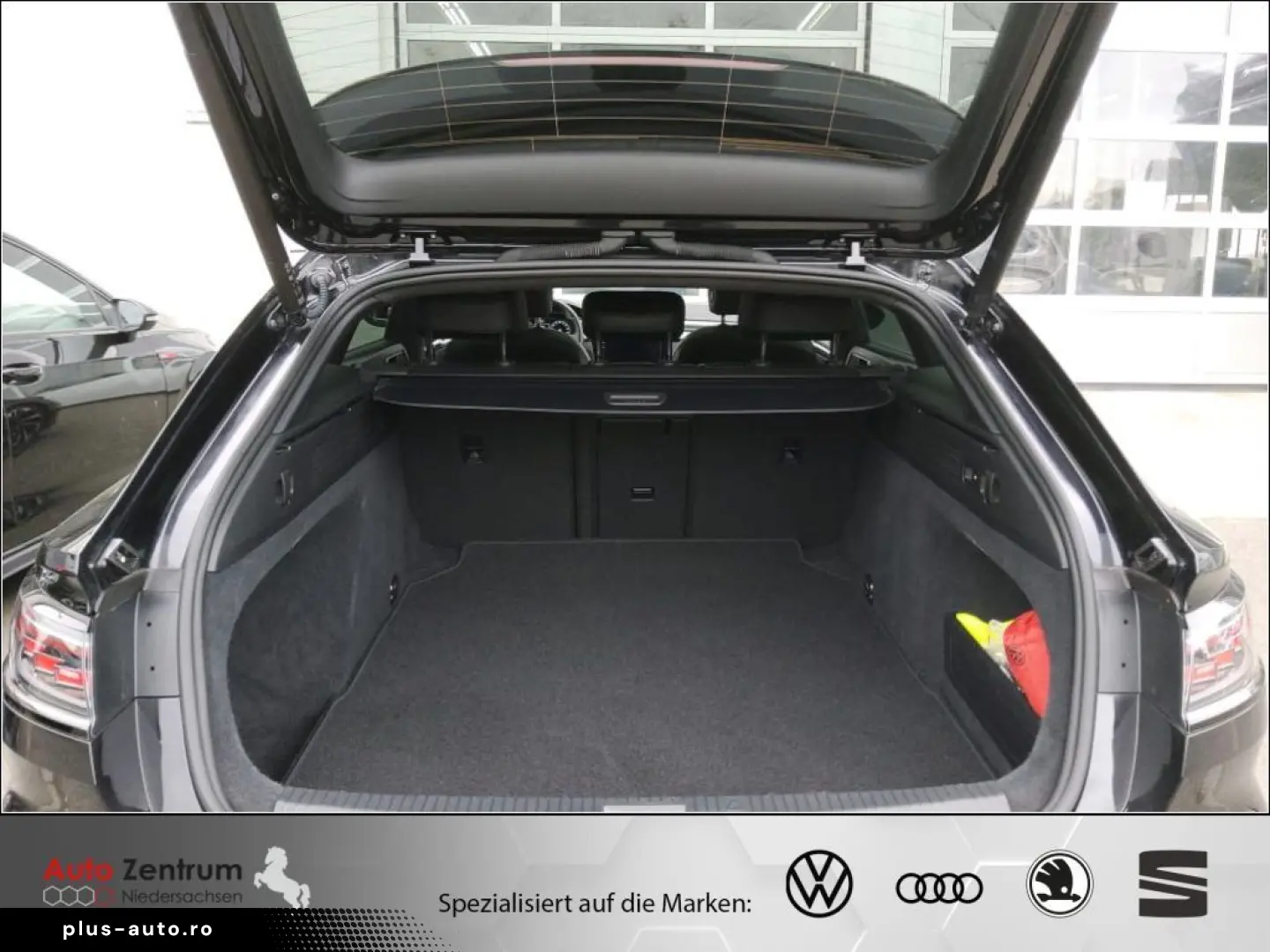 VW Arteon Shoot Brake 2.0TDI 4M R-Line CarPlay PANO