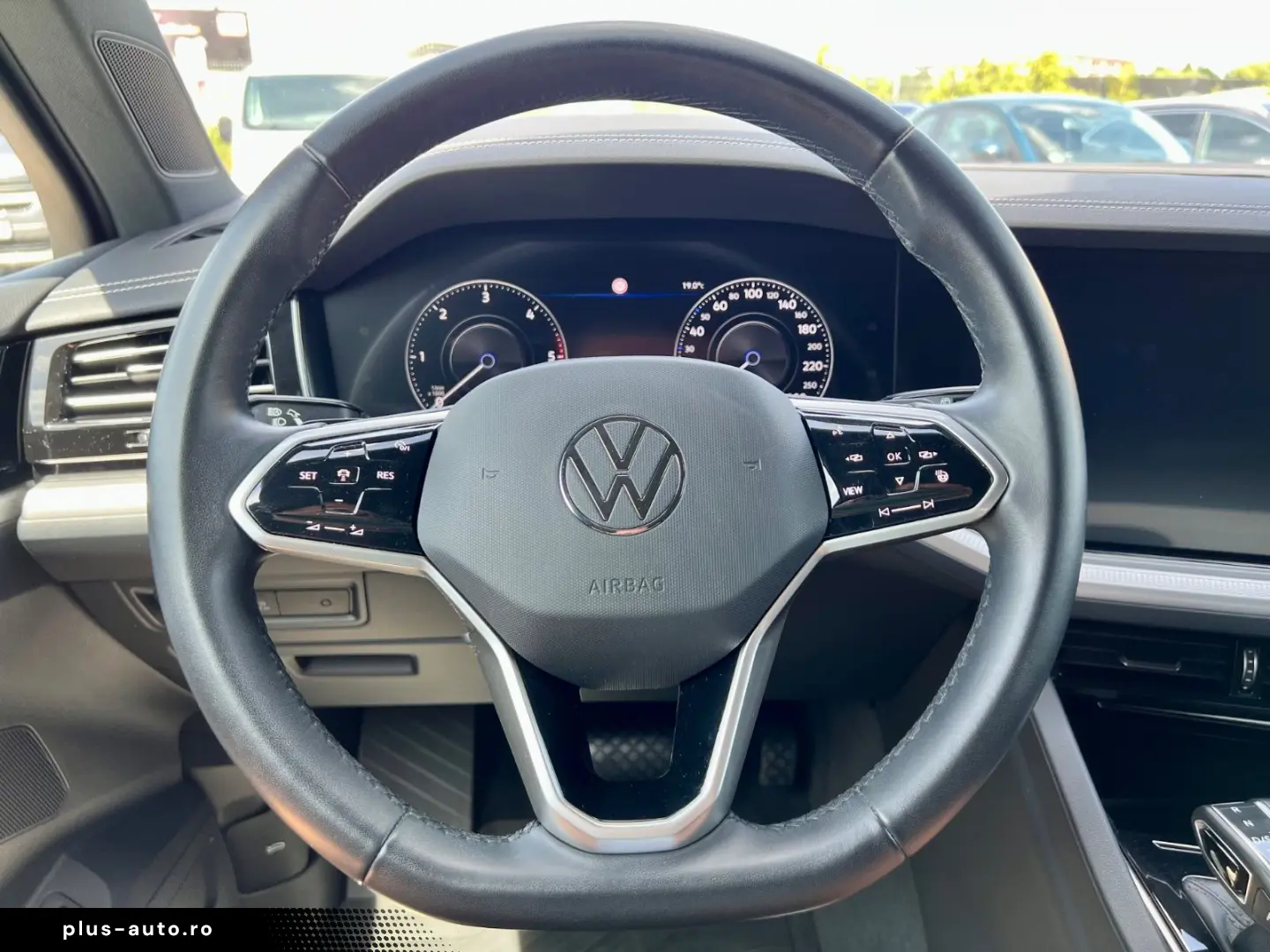 VW Touareg 4Motion AAC LEDER SHZ STHZG