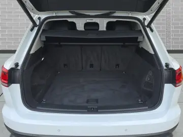 VW Touareg 3.0 TDI 4M AHK Standh. ACC LED Head Up