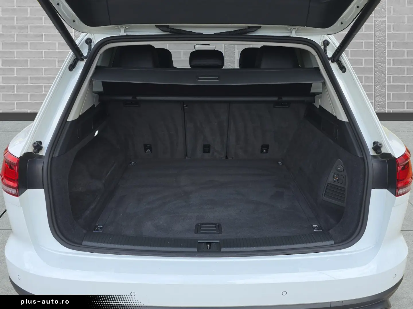 VW Touareg 3.0 TDI 4M AHK Standh. ACC LED Head Up