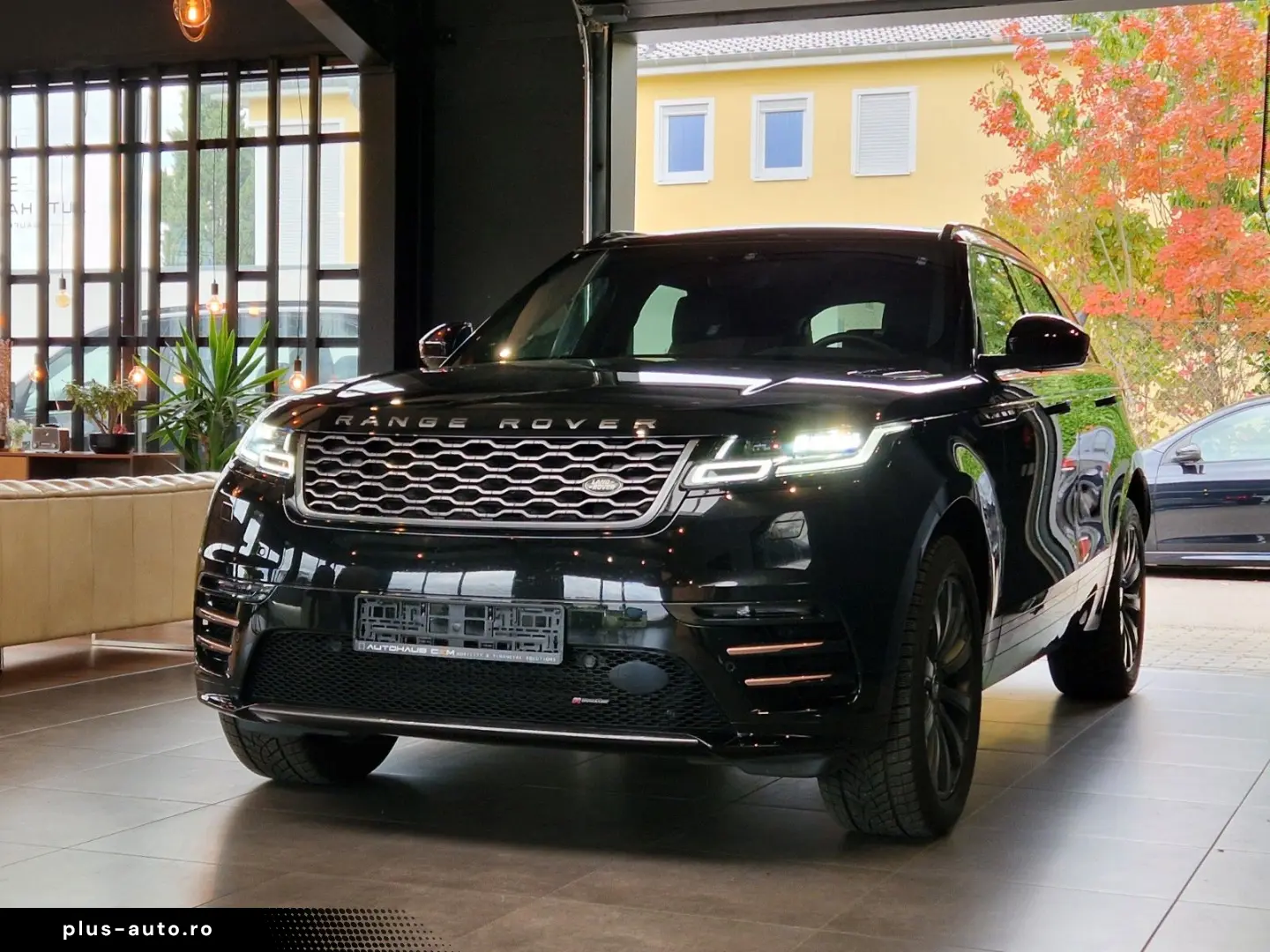 LAND ROVER Range Rover Velar R-Dynamic SE 4x4 2 0 Matrix