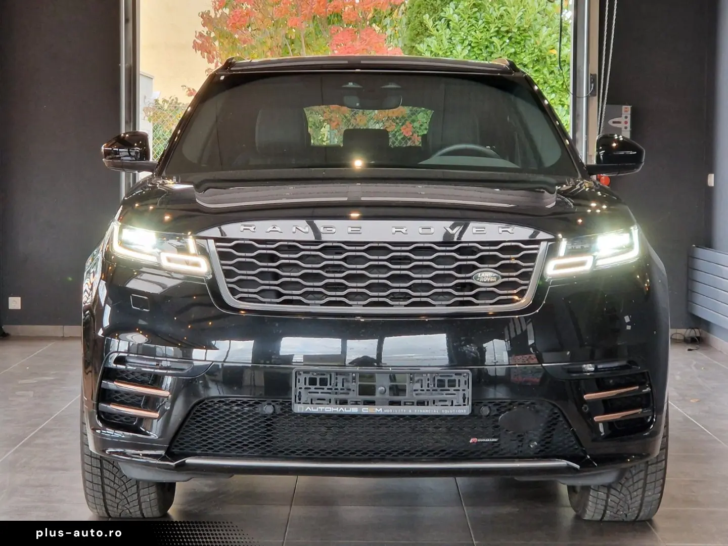 LAND ROVER Range Rover Velar R-Dynamic SE 4x4 2 0 Matrix