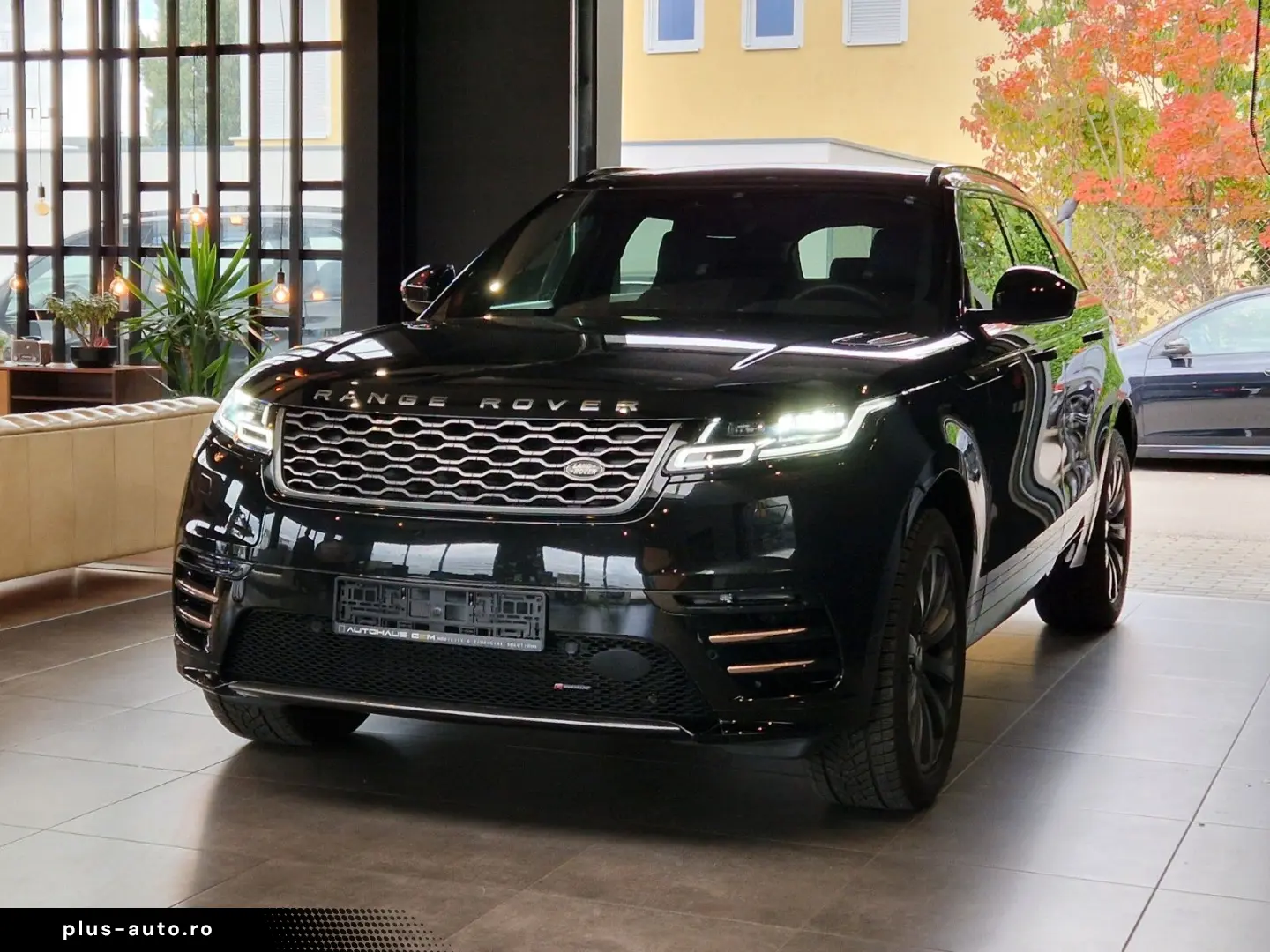 LAND ROVER Range Rover Velar R-Dynamic SE 4x4 2 0 Matrix