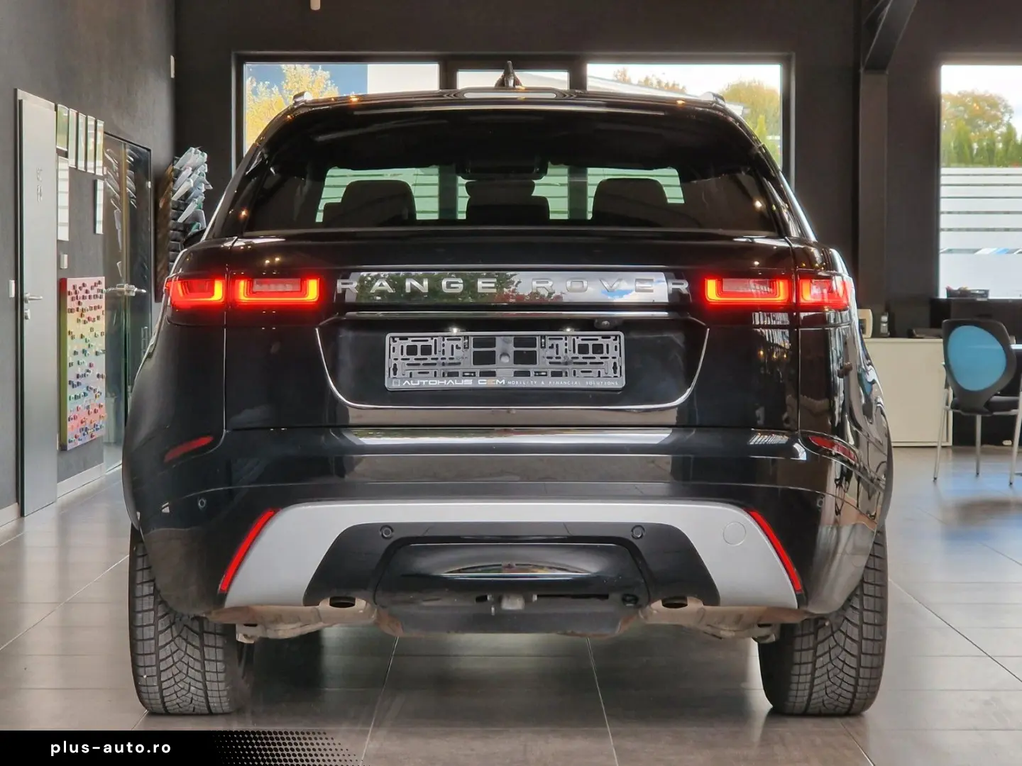 LAND ROVER Range Rover Velar R-Dynamic SE 4x4 2 0 Matrix