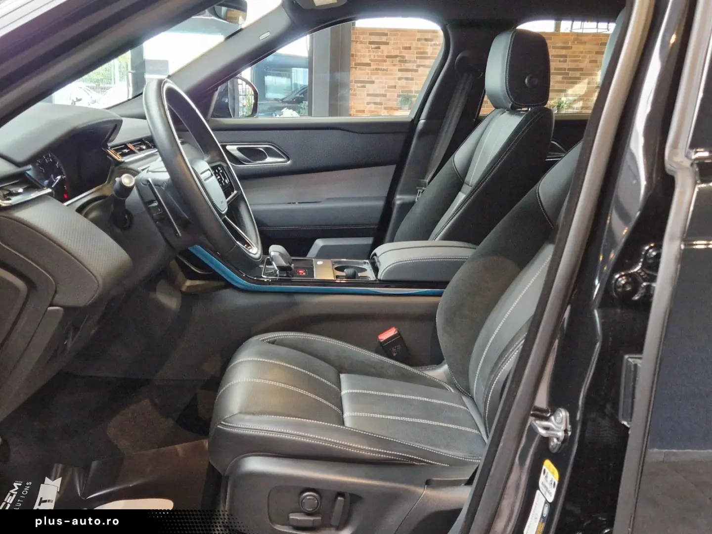 LAND ROVER Range Rover Velar R-Dynamic SE 4x4 2 0 Matrix
