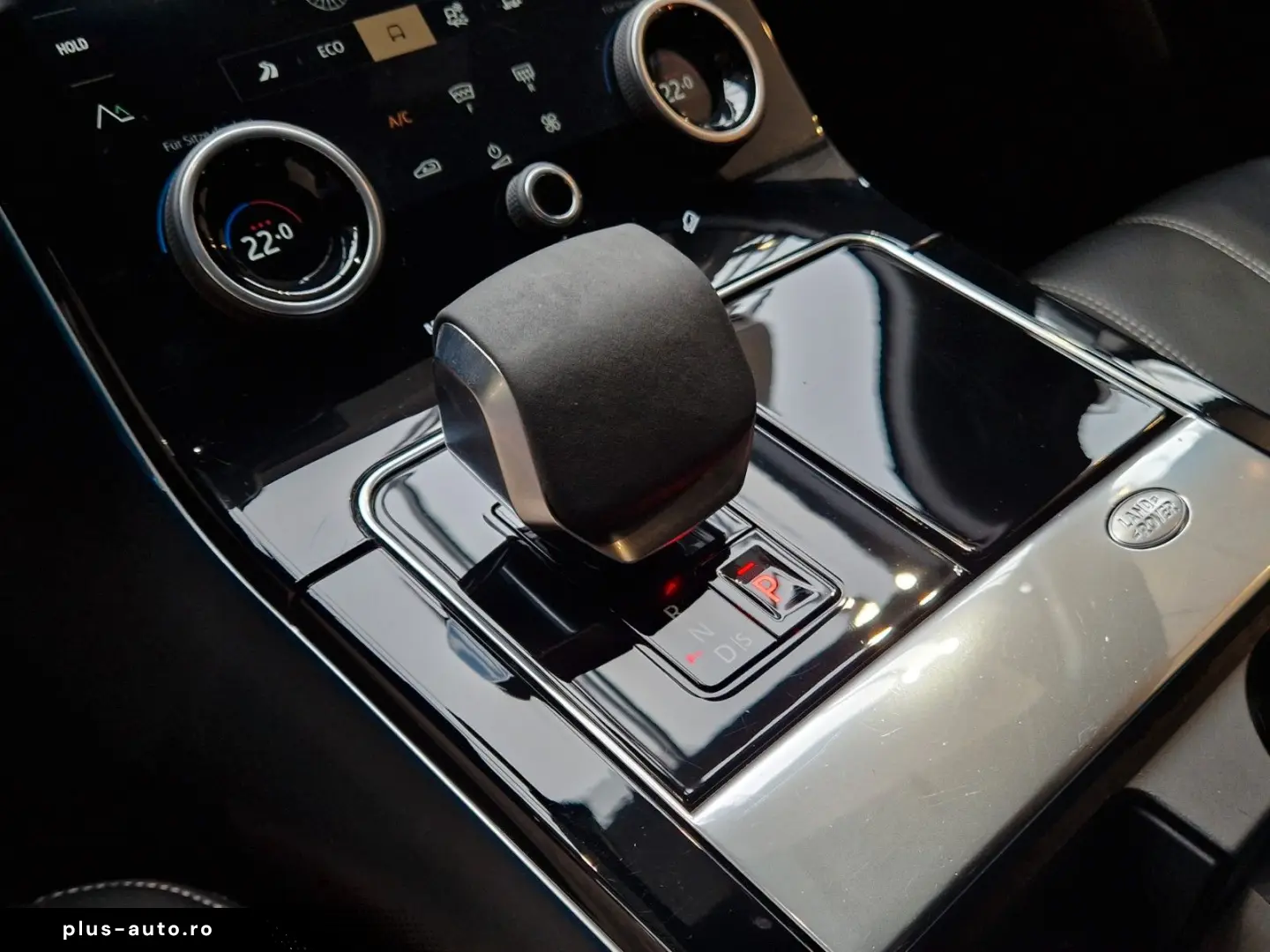 LAND ROVER Range Rover Velar R-Dynamic SE 4x4 2 0 Matrix