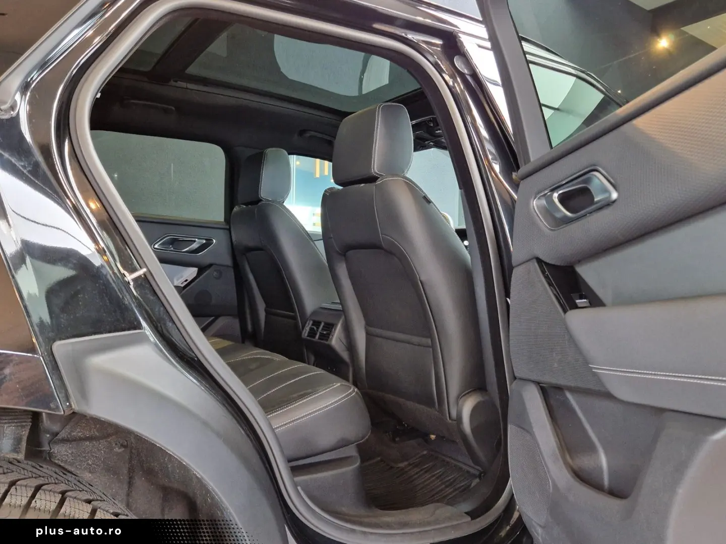 LAND ROVER Range Rover Velar R-Dynamic SE 4x4 2 0 Matrix