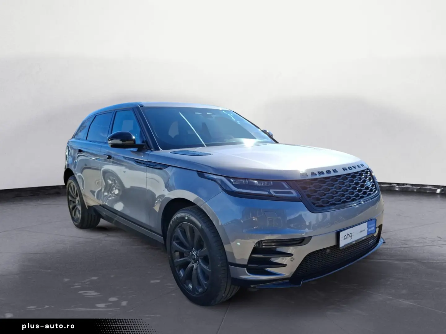 LAND ROVER Range Rover Velar 2.0 D200 SE AWD Winter-Paket A