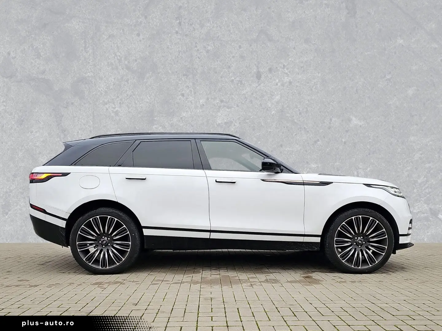 LAND ROVER Range Rover Velar D300 AWD R-Dynamic SE