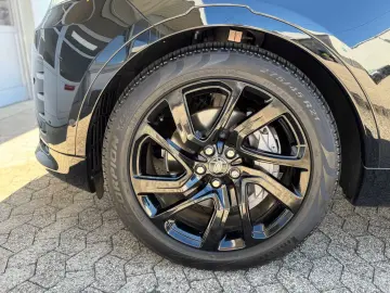 LAND ROVER Discovery  R-Dynamic AWD 7-SITZER 360&apo…