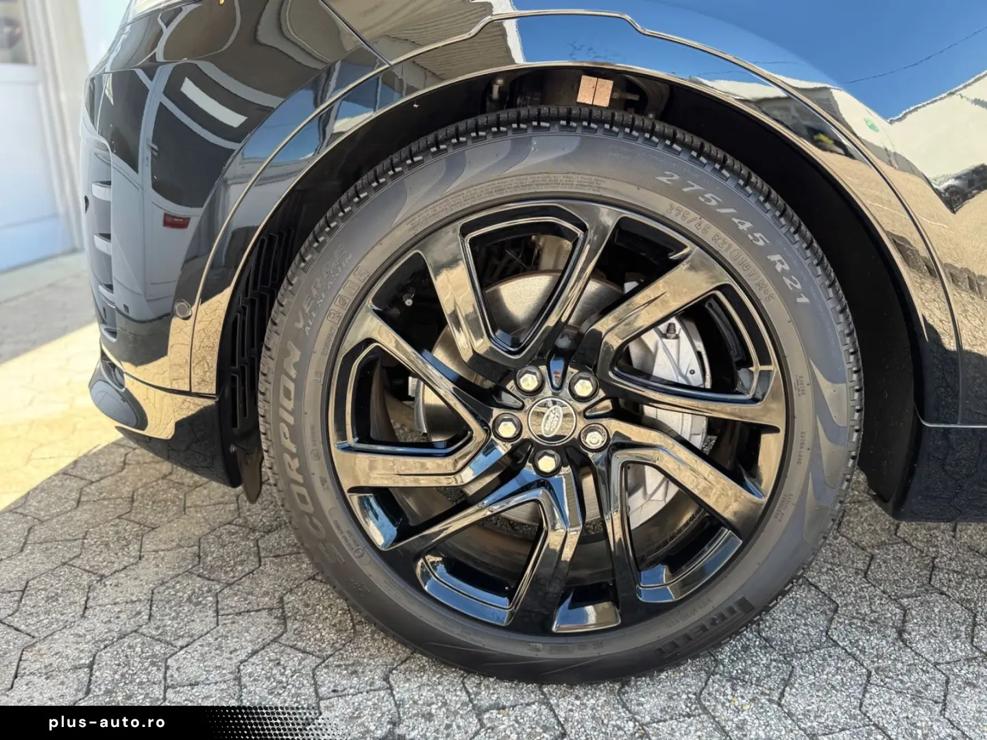 LAND ROVER Discovery  R-Dynamic AWD 7-SITZER 360&apo&hellip;