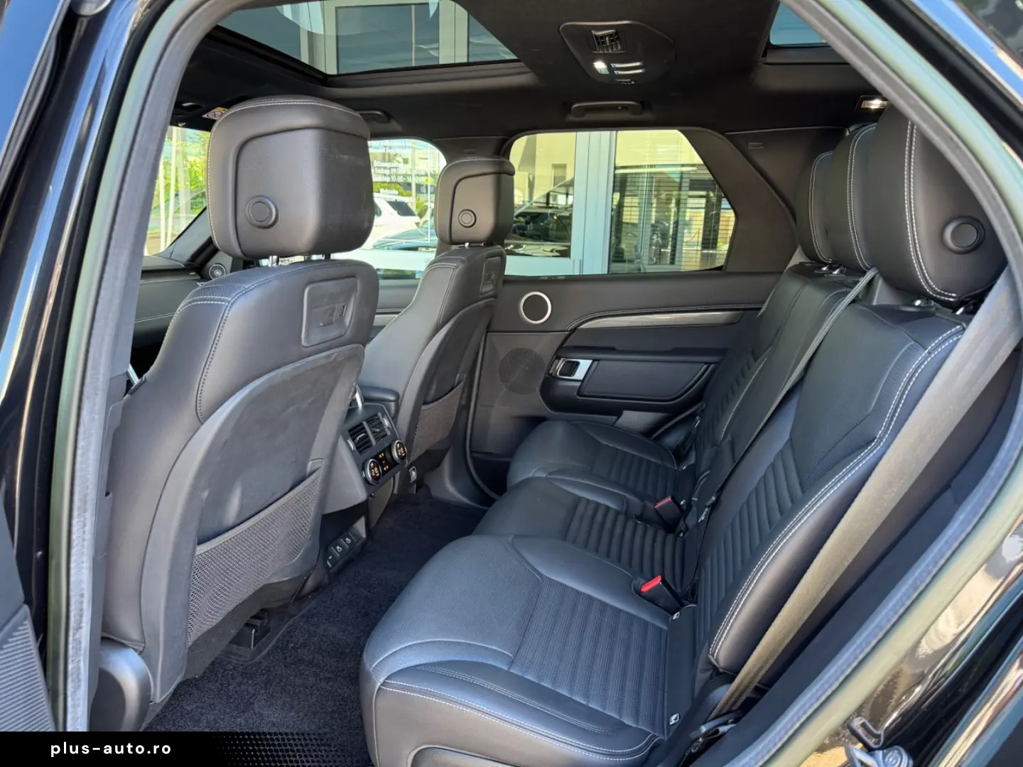 LAND ROVER Discovery  R-Dynamic AWD 7-SITZER 360&apo&hellip;