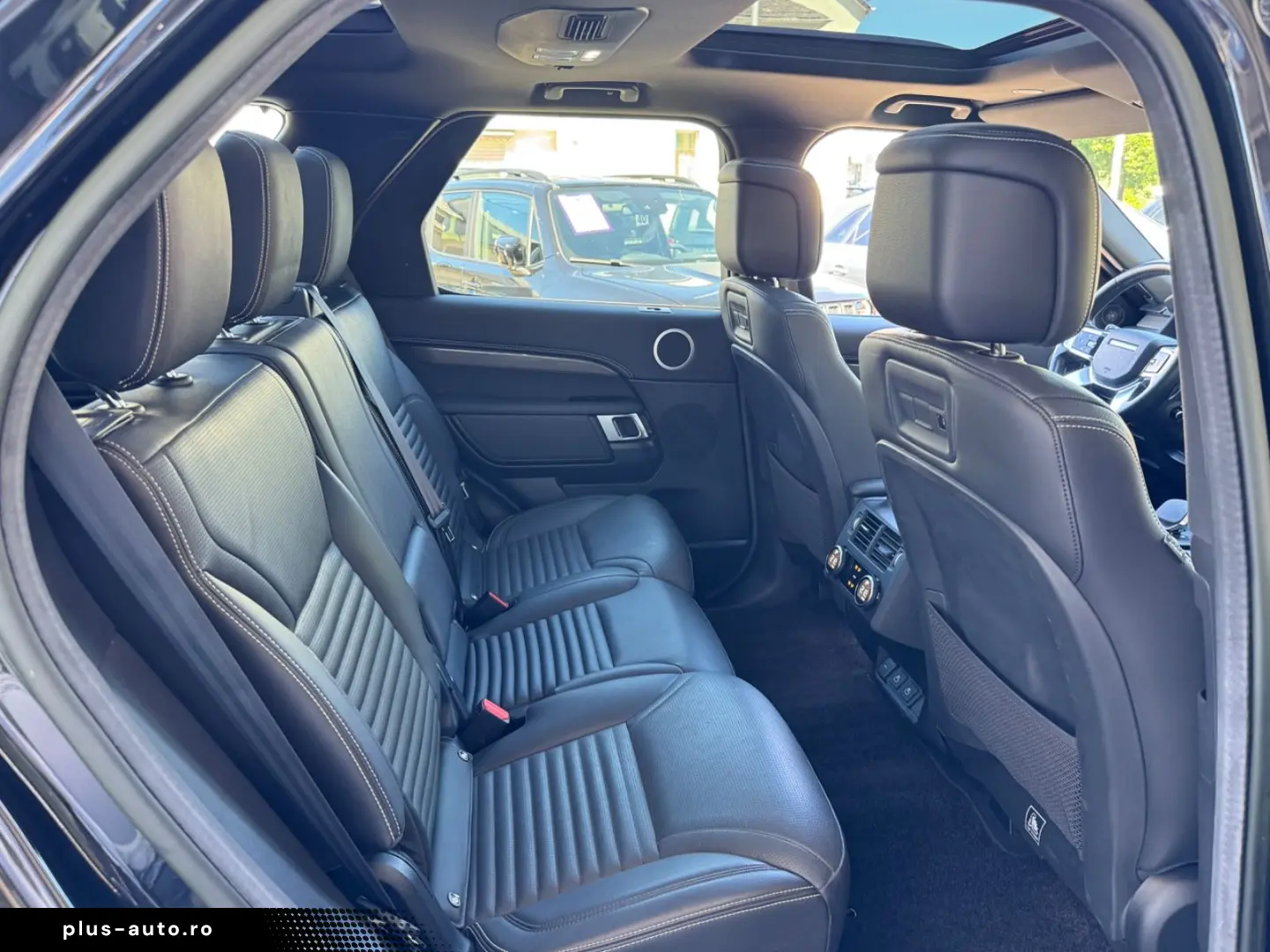 LAND ROVER Discovery  R-Dynamic AWD 7-SITZER 360&apo&hellip;