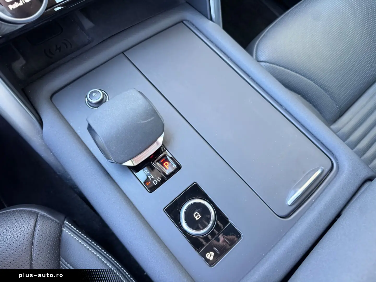 LAND ROVER Discovery  R-Dynamic AWD 7-SITZER 360&apo&hellip;