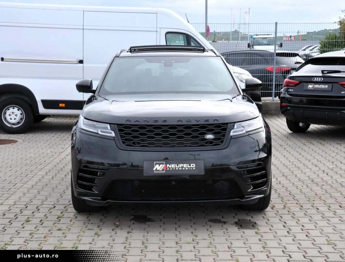 LAND ROVER Range Rover Velar R-Dynamic SE   Design-Paket