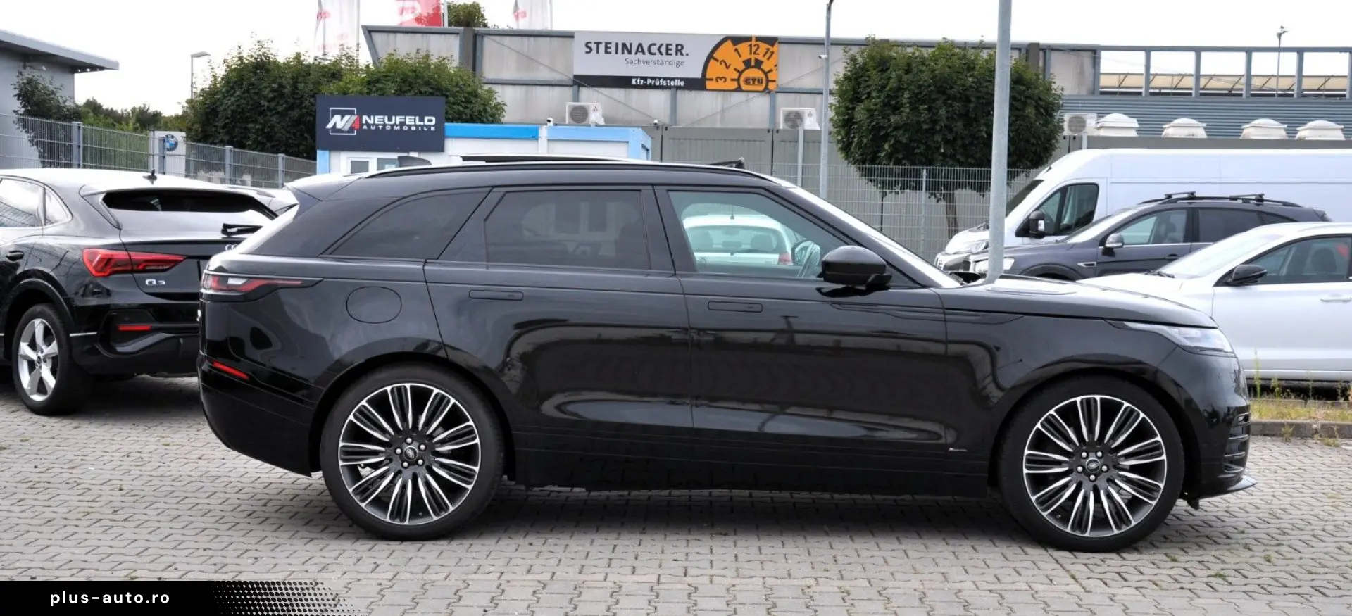 LAND ROVER Range Rover Velar R-Dynamic SE   Design-Paket