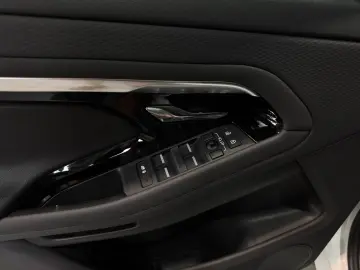 LAND ROVER Range Rover Evoque R-Dynamic S Hybrid P300 LED