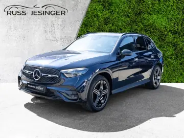 MERCEDES-BENZ GLC 300 d 4M AMG Line  AHK 360  Distr …