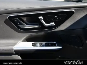 MERCEDES-BENZ GLC 300 d 4M AMG Line  AHK 360  Distr …