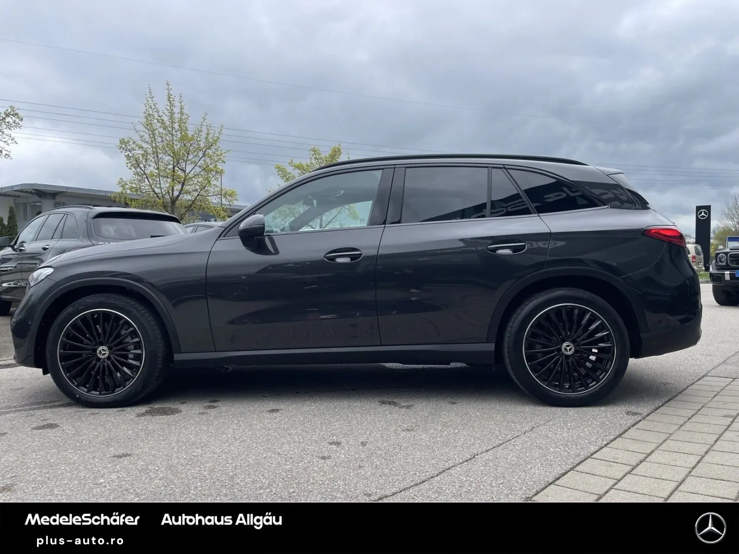 MERCEDES-BENZ GLC 220 d 4M AMG Night AHK Distro Sound 20