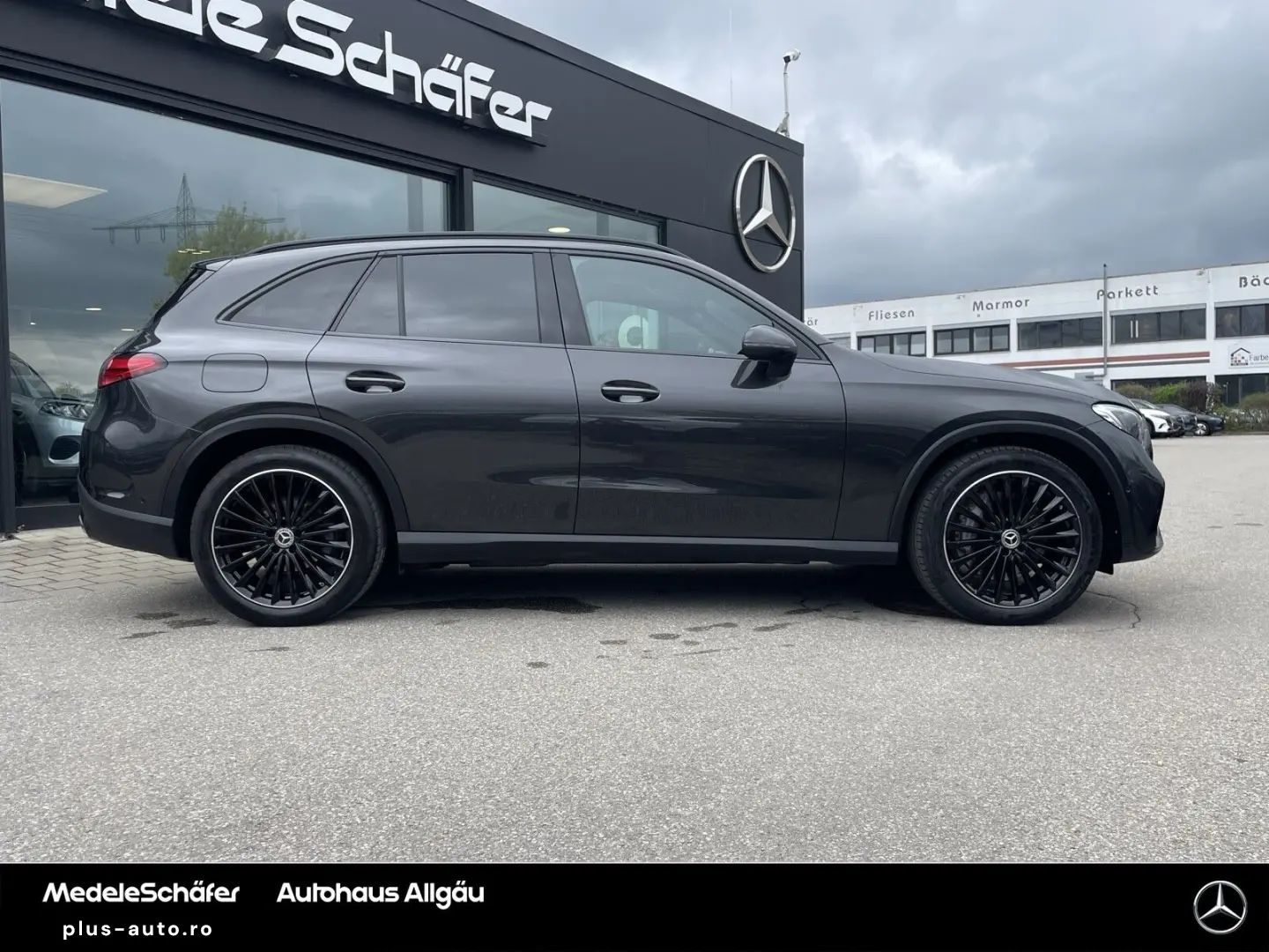 MERCEDES-BENZ GLC 220 d 4M AMG Night AHK Distro Sound 20