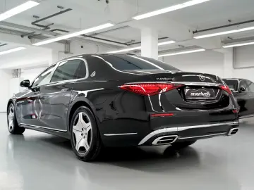 Mercedes-Benz MAYBACH S 580