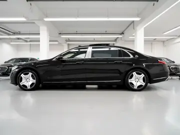 Mercedes-Benz MAYBACH S 580