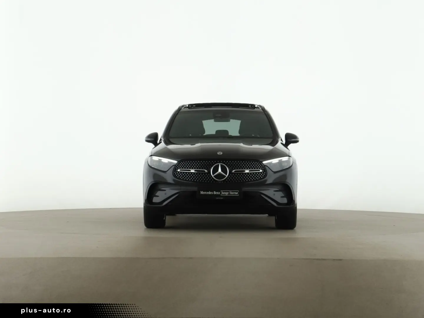 MERCEDES-BENZ GLC 220 d 4M AMG Pano AHK Distro Digital Light
