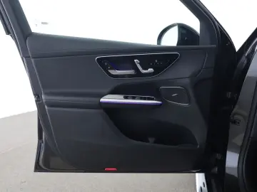 MERCEDES-BENZ GLC 220 d 4M AMG Pano AHK Distro Digital Light