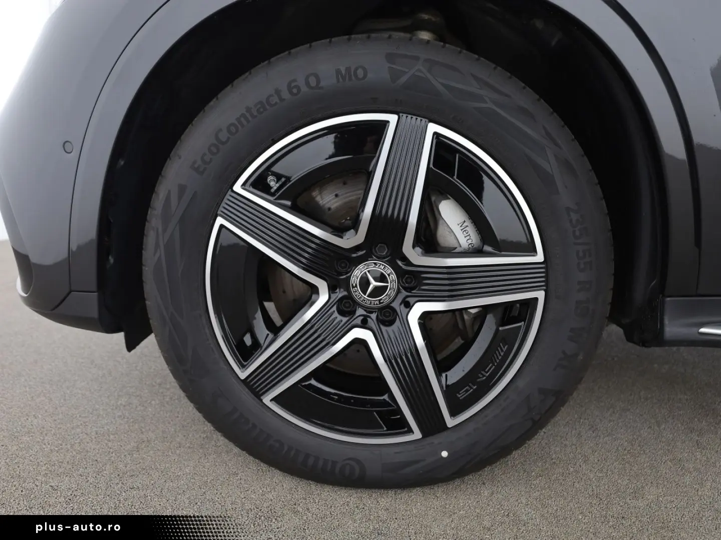 MERCEDES-BENZ GLC 220 d 4M AMG Pano AHK Distro Digital Light